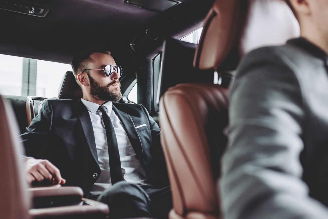 Chauffeur VTC pour tous vos déplacements en Occitanie
